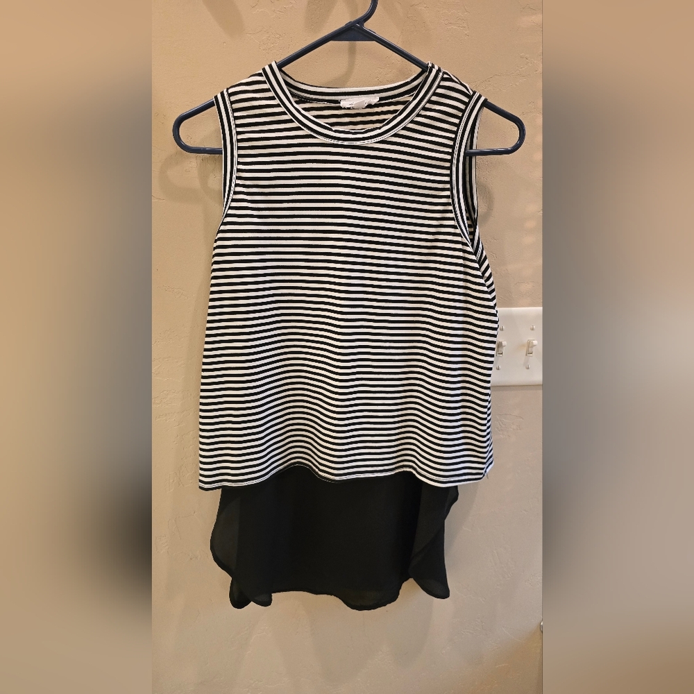 Mittoshop Black and White Tiered Sleeveless Tank